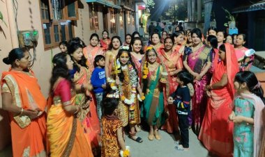 VIDEO-गायत्री नगर में निकली शिव बारात, महिलाएं और युवतियां बाराती बनकर खूब थिरकीं