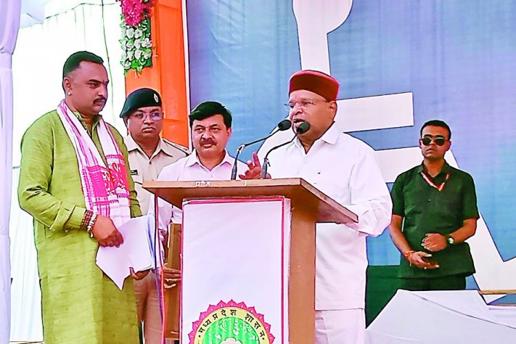 कर्नाटक के राज्यपाल के हाथों शाजापुर को मिली करोड़ों की सौगात