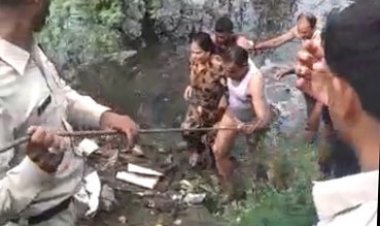 Interview: 61 साल के ‘युवा टीआई’ बोले- पहले लगा था कि महिला डूब जाएगी... ईश्वर का स्मरण कर नदी में कूदे और बचा लिए प्राण