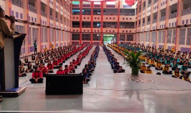 ‘कौटिल्य’ के छात्रों ने बेबाकी से पूछे सवाल, पुलिस ने दिए जवाब