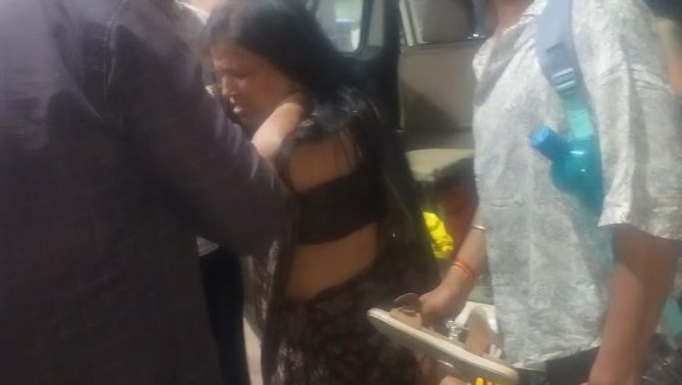 नेशनल हाईवे 52 पर पीछे से टक्कर, दो महिलाएं घायल